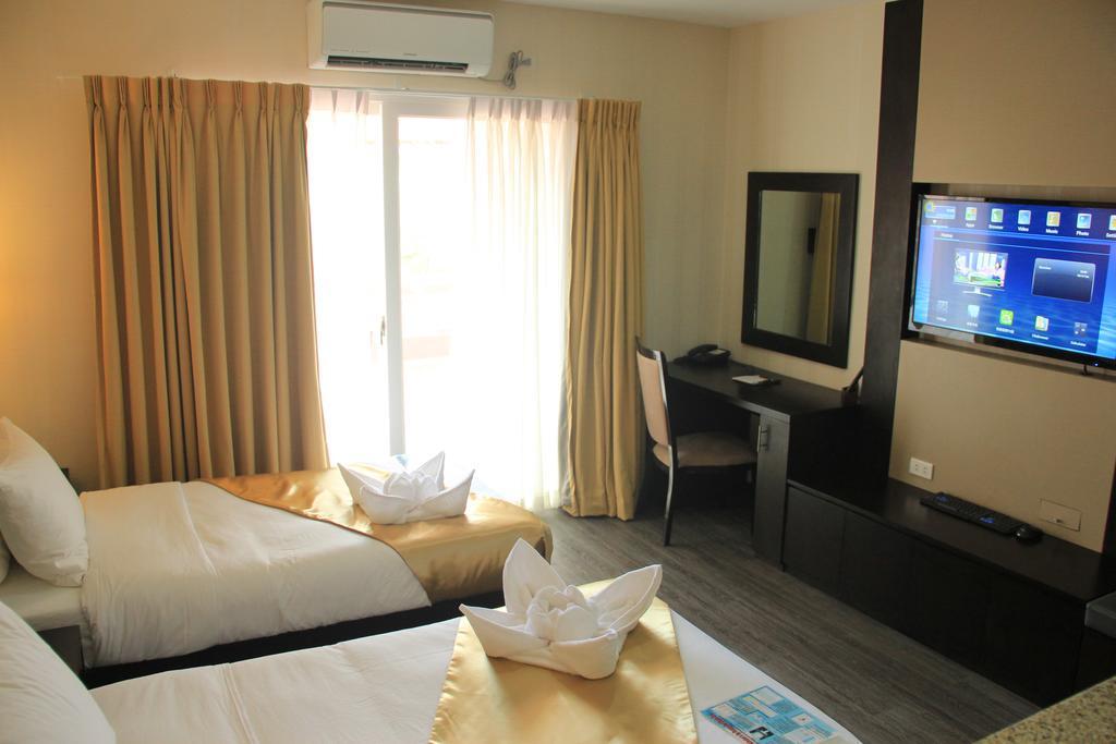 Sun Plaza Subic Hotel Olóngapo Habitación foto