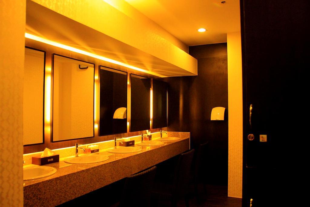Sun Plaza Subic Hotel Olóngapo Exterior foto